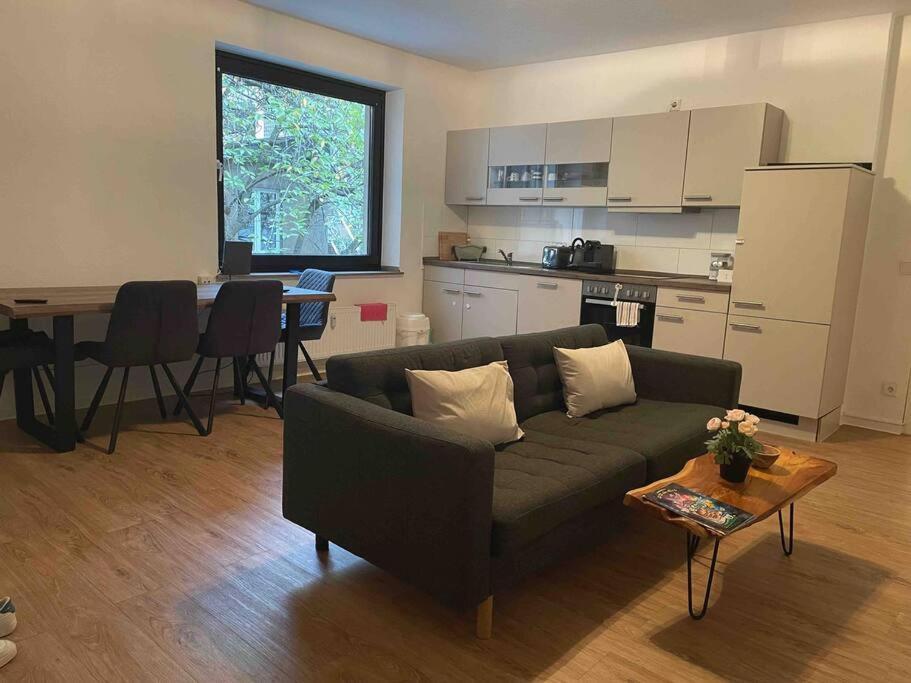 Zentrale Wohnung Direkt Am Hauptbahnhof - Bismarck Ντίσελντορφ Εξωτερικό φωτογραφία